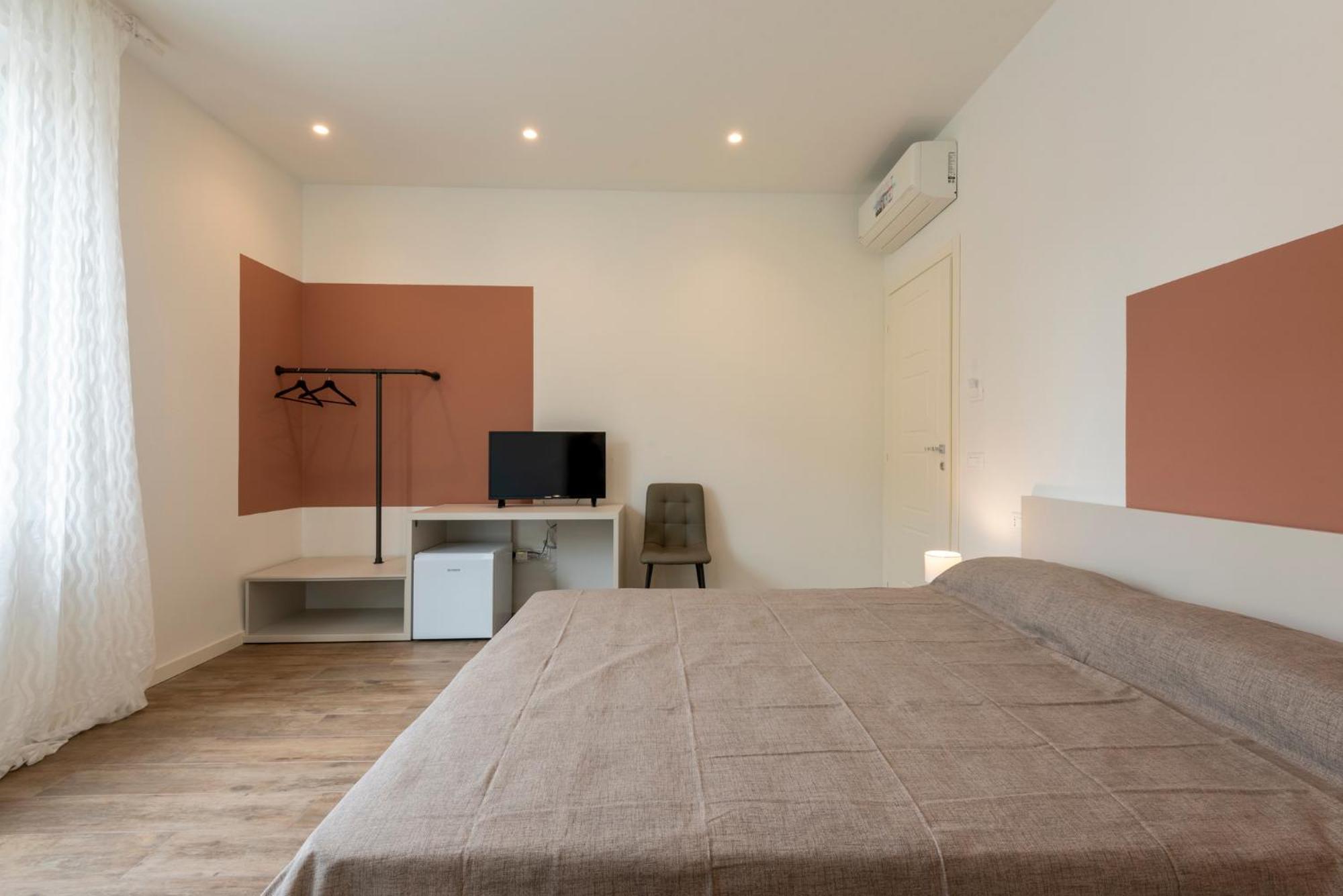 Iarsera Rooms And Apartment Lucca Buitenkant foto